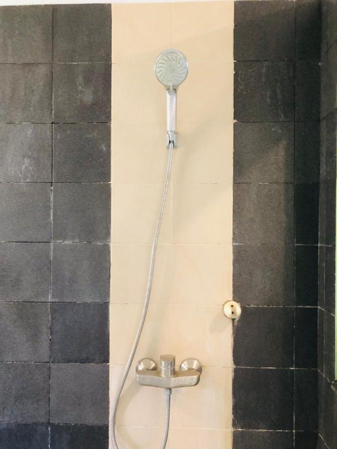 Villa Abhista Seminyak 外观 照片