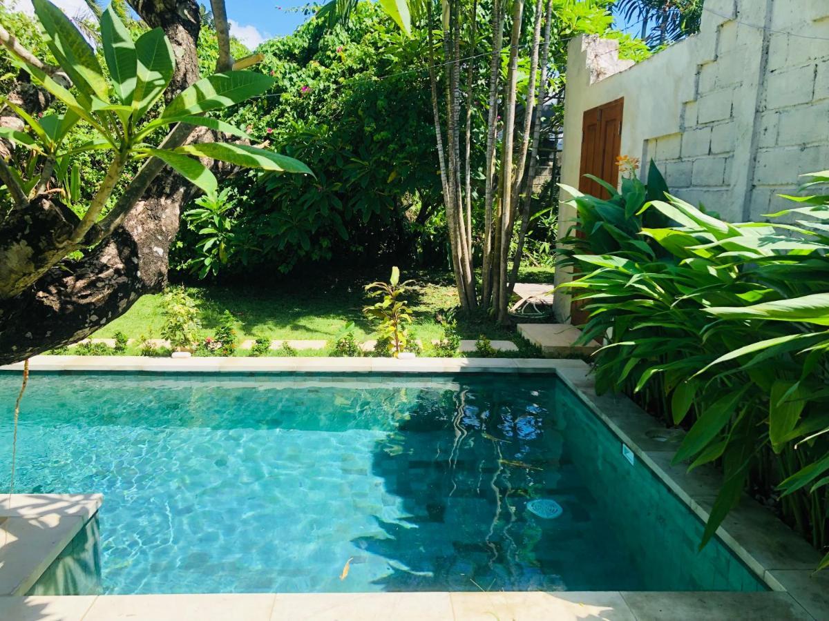 Villa Abhista Seminyak 外观 照片