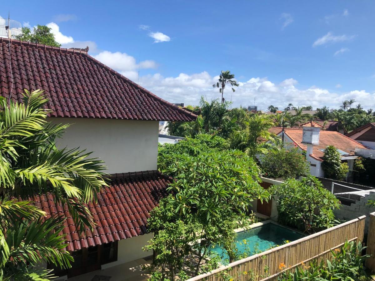 Villa Abhista Seminyak 外观 照片