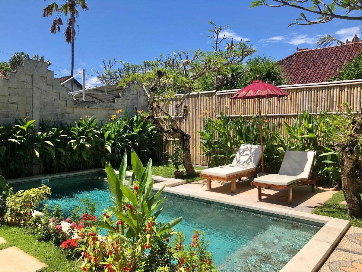 Villa Abhista Seminyak 外观 照片